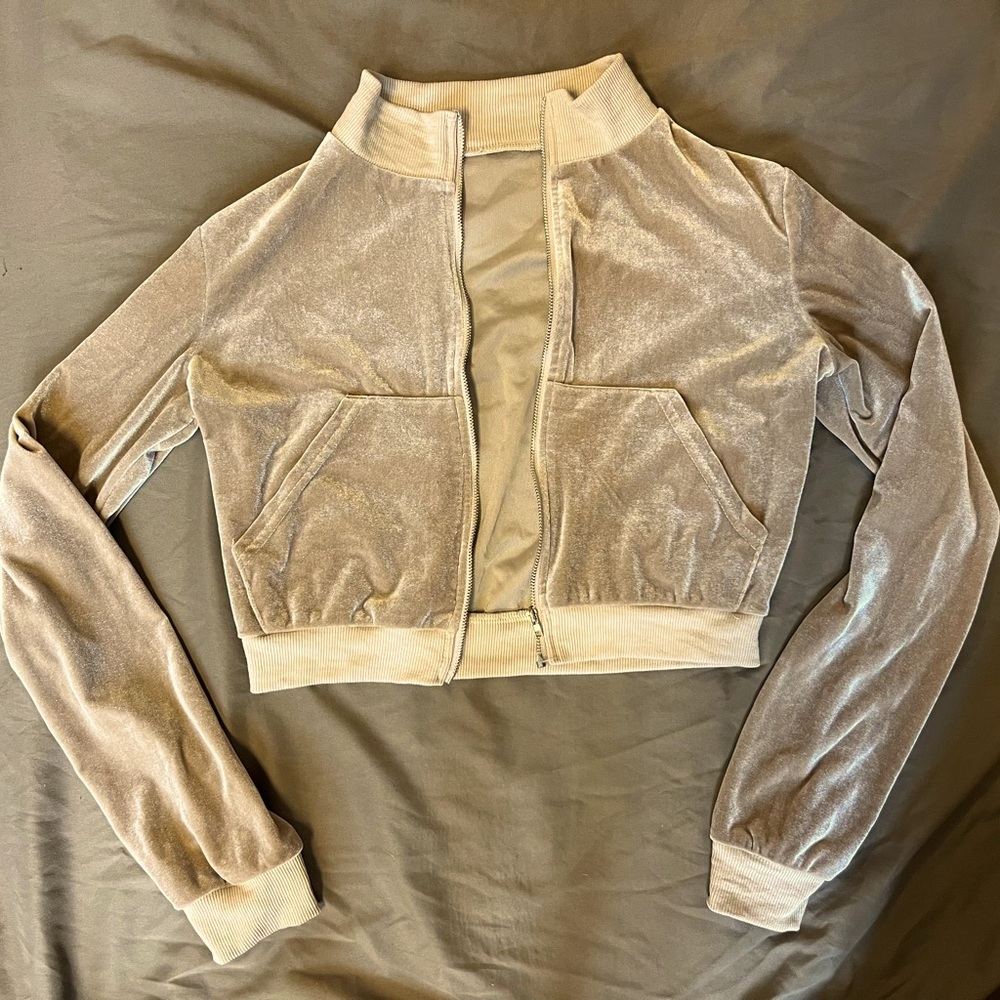 tan velvet zip up cropped jacket